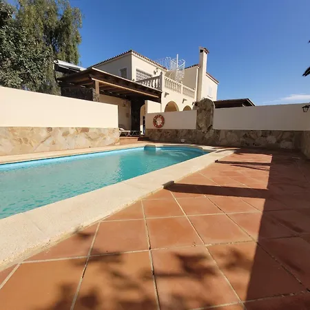 Dom wakacyjny Volcanes, Big House, Gardens Heated Pool La Oliva