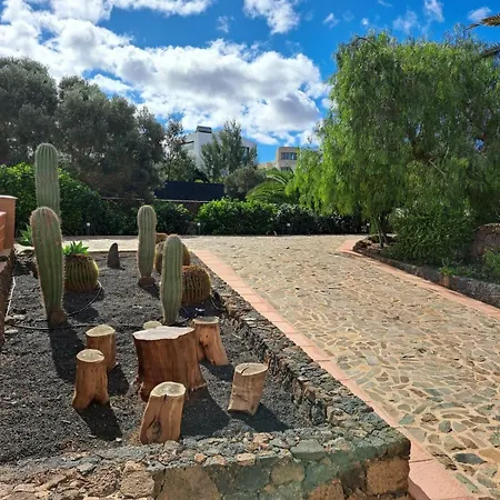 Volcanes, Big House, Gardens Heated Pool Tatil Evi