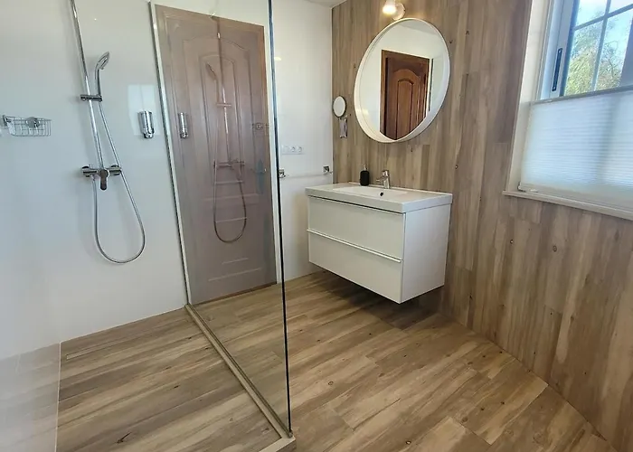 Volcanes, Big House, Gardens Heated Pool La Oliva