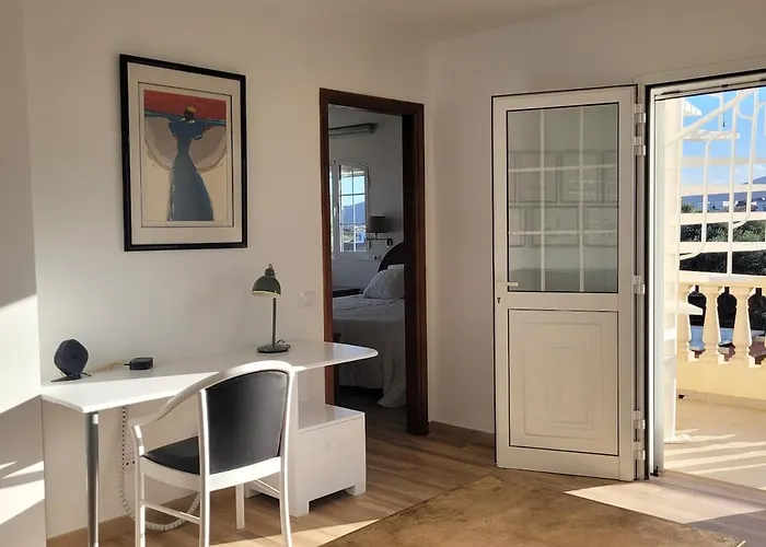 Ferienhaus Volcanes, Big House, Gardens Heated Pool